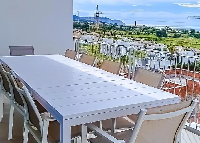 וילה A2403 Brand New South Facing With Infinity Pool נרחה