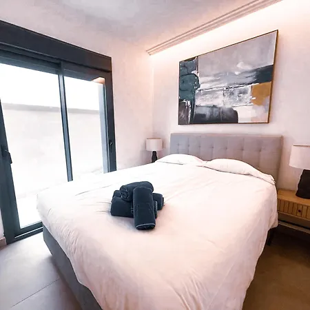A2403 Brand New South Facing With Infinity Pool * Нерха