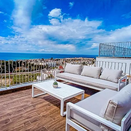 A2403 Brand New South Facing With Infinity Pool * Нерха