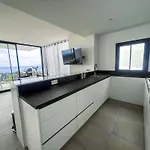 A2403 Brand New South Facing With Infinity Pool *